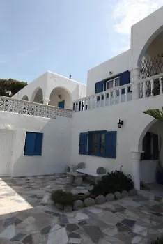 Mina 2* Agios Stefanos (Mykonos)