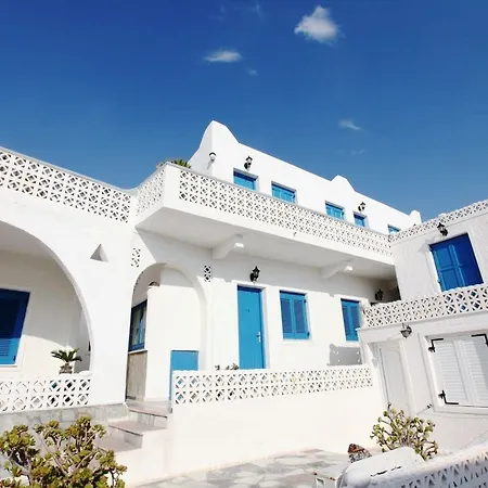Mina 2* Agios Stefanos (Mykonos)